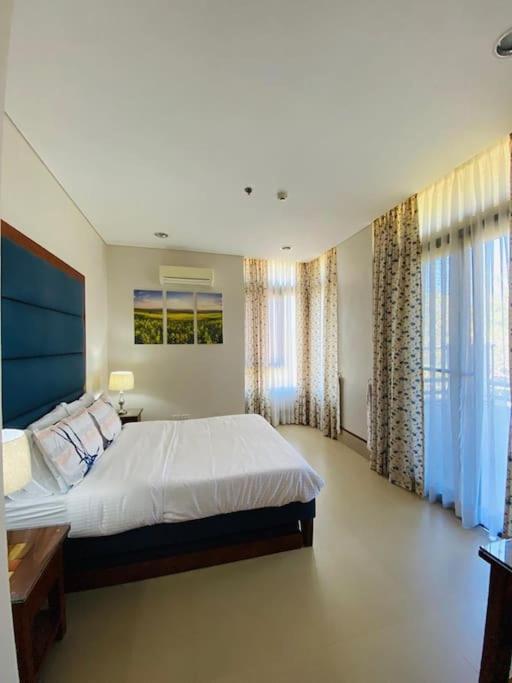 Anvaya Cove Penthouse Unit 10-2 Br. Apartment Morong  Exterior photo